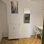 Leipzig Suedliche Innenstadt- Wohnung Mit Aufzug