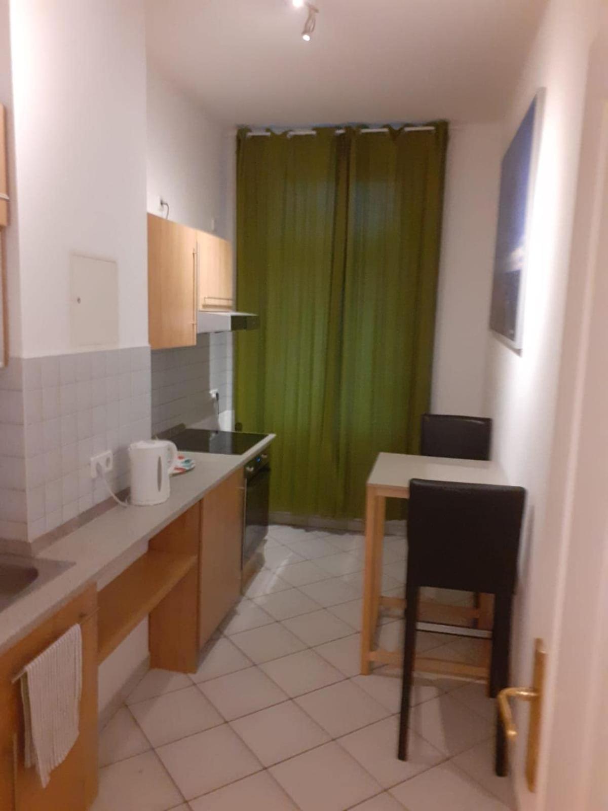 Apartment Suedliche Innenstadt- Mit Aufzug *