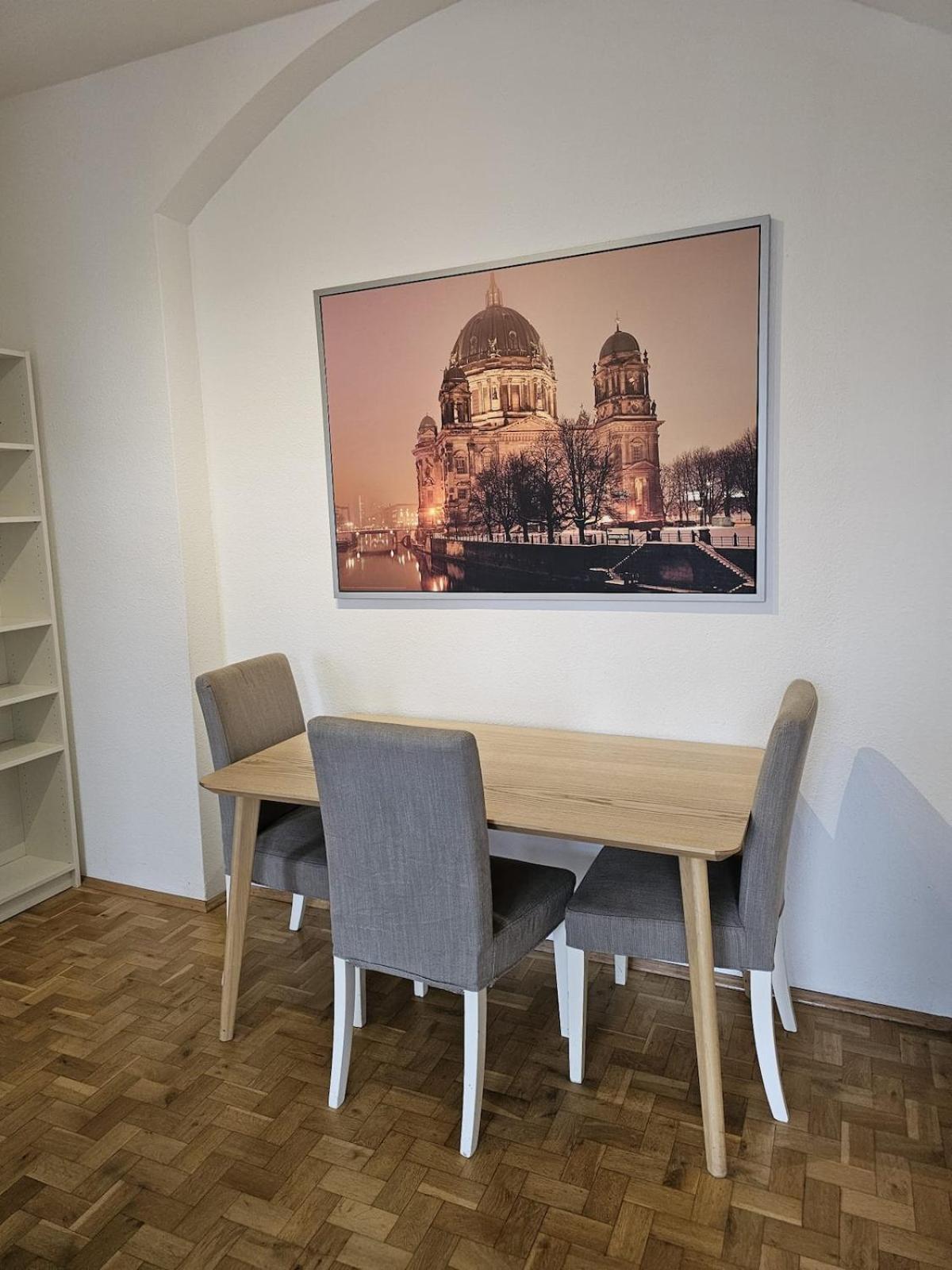 Apartment Suedliche Innenstadt- Mit Aufzug *