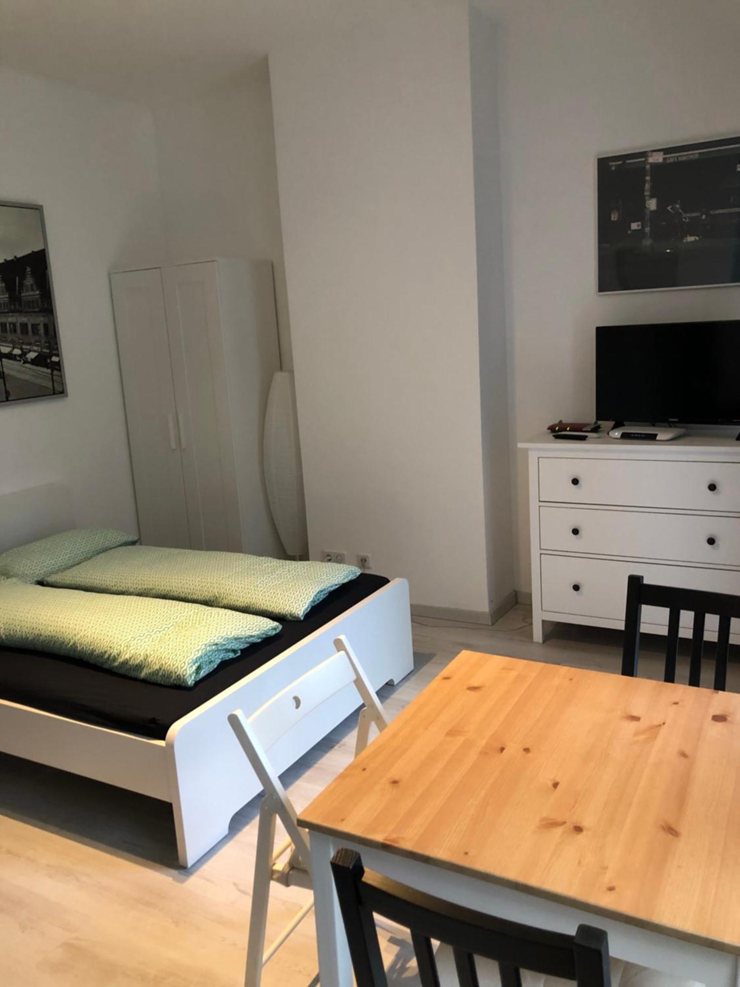 Apartment Suedliche Innenstadt- Mit Aufzug
