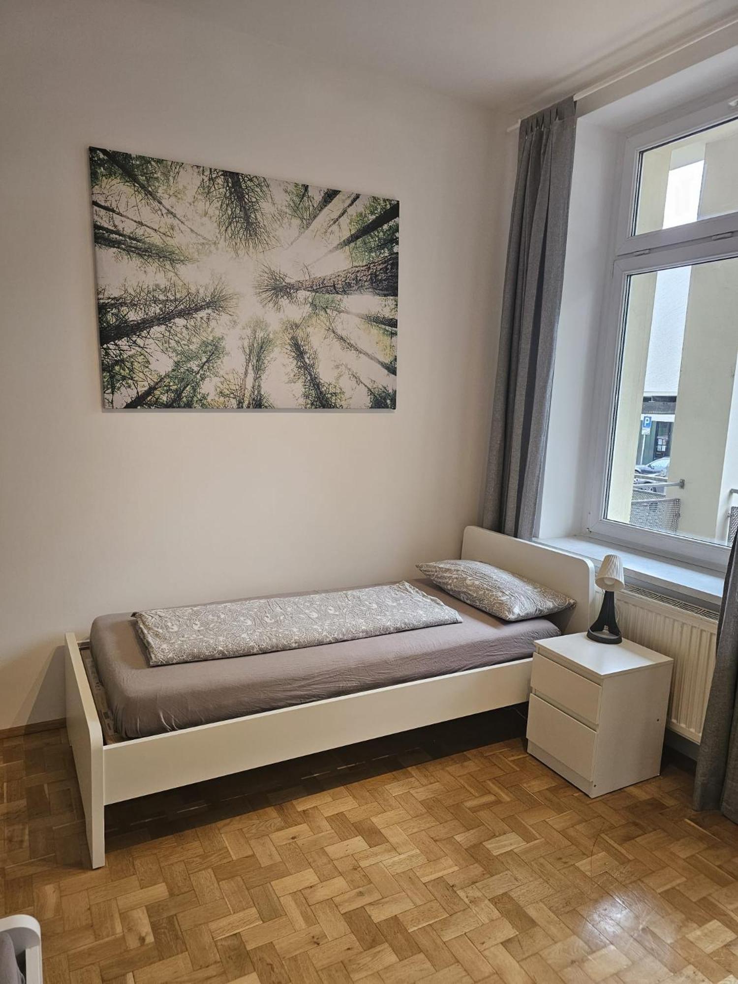 Apartment Suedliche Innenstadt- Mit Aufzug