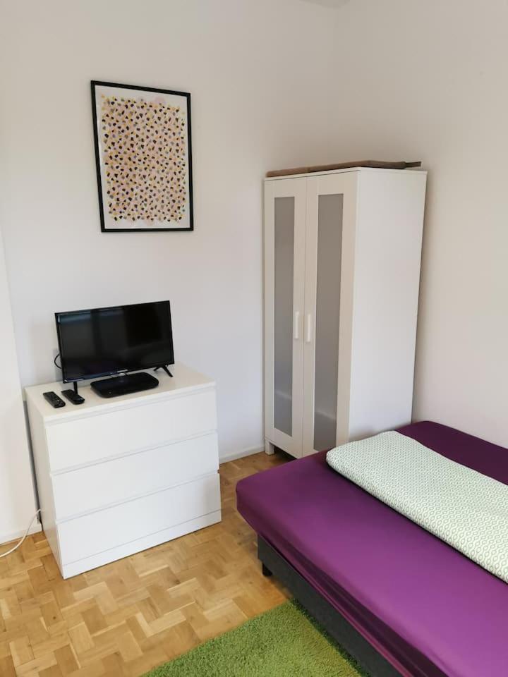 Apartment Suedliche Innenstadt- Mit Aufzug *